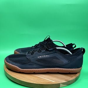 MENS ASTRAL LOYAK WATER SHOES SIZE 12